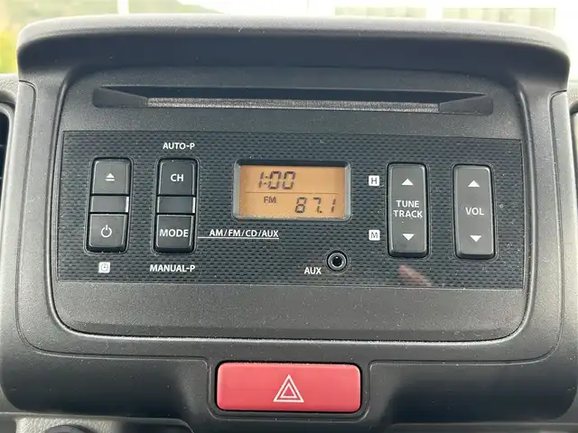 スズキ エブリイ PC リミテッド 鹿児島県 2017(平29)年 5.1万km スペリアホワイト CDチェンジャー/両側スライドドア/布シート/ヘッドライトレベライザー/純正フロアマット/ベンチシート/フルフラットシート