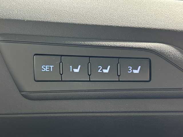 トヨタ ヴェルファイア Z Gエディション 神奈川県 2016(平28)年 7.7万km ホワイトパールクリスタルシャイン 社外10型ナビ【EX10】/・BT/フルセグTV/CD/DVD/USB/HDMI/バックカメラ/社外フリップダウンモニター/ツインムーンルーフ/両側電動スライドドア/パワーバックドア/MTモード/電動サイドブレーキ/オートブレーキホールド/革巻きステアリング/ステアリングスイッチ/Autoライト/クルーズコントロール/ステアリングヒーター/スマートキー/スペアキー/プッシュスタートボタン/ハーフレザーシート/パワーシート(D/N/2列目)/メモリシート(D)/オットマン/ETC/前後ドライブレコーダー/LEDヘッドライト/フォグランプ/電動格納ミラー/ウィンカーミラー/純正フロアマット/純正ドアバイザー/純正18インチアルミホイール