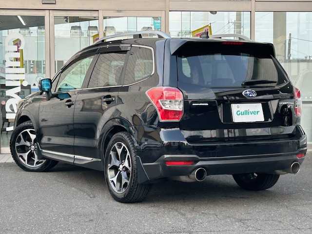 スバル フォレスター 2．0XT アイサイト 青森県 2013(平25)年 11.1万km クリスタルブラックシリカ 純正ナビ(BT/フルセグ/DVD/CD/ラジオ)/社外マフラー/STIタワーバー/バックカメラ/アイサイト/LEDアクセサリーライナー/社外(ハンドル/シフトレバー/パドルシフト)/前席シートヒーター/TEINダウンサス/社外サブコン/オートライト/HIDヘッドライト/フォグライト(フロント/リヤ)/電動格納ミラー/純正積込み(マフラー/ハンドル/シフトレバー/サス/グリル)/新車時保証書/取扱説明書