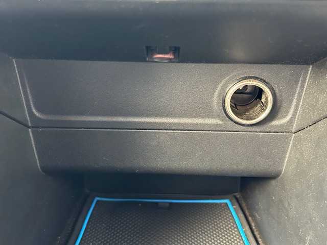 スバル フォレスター 2．0XT アイサイト 青森県 2013(平25)年 11.1万km クリスタルブラックシリカ 純正ナビ(BT/フルセグ/DVD/CD/ラジオ)/社外マフラー/STIタワーバー/バックカメラ/アイサイト/LEDアクセサリーライナー/社外(ハンドル/シフトレバー/パドルシフト)/前席シートヒーター/TEINダウンサス/社外サブコン/オートライト/HIDヘッドライト/フォグライト(フロント/リヤ)/電動格納ミラー/純正積込み(マフラー/ハンドル/シフトレバー/サス/グリル)/新車時保証書/取扱説明書