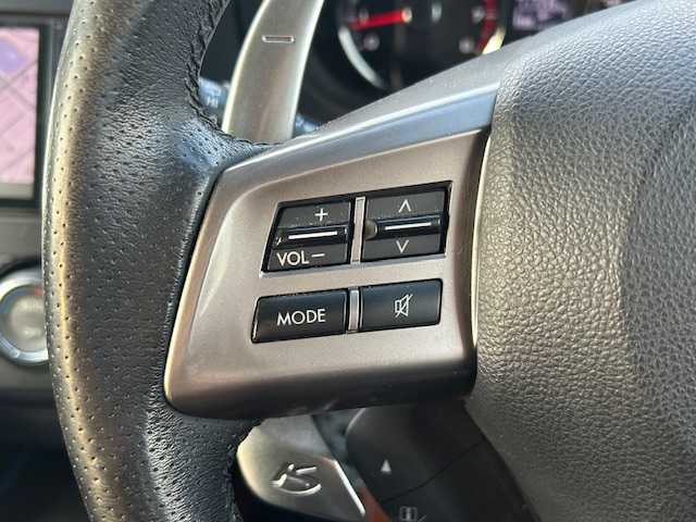 スバル フォレスター 2．0XT アイサイト 青森県 2013(平25)年 11.1万km クリスタルブラックシリカ 純正ナビ(BT/フルセグ/DVD/CD/ラジオ)/社外マフラー/STIタワーバー/バックカメラ/アイサイト/LEDアクセサリーライナー/社外(ハンドル/シフトレバー/パドルシフト)/前席シートヒーター/TEINダウンサス/社外サブコン/オートライト/HIDヘッドライト/フォグライト(フロント/リヤ)/電動格納ミラー/純正積込み(マフラー/ハンドル/シフトレバー/サス/グリル)/新車時保証書/取扱説明書