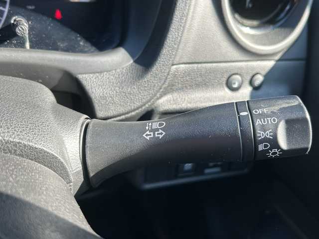 日産 ノート e－パワー X Bアロー 千葉県 2019(令1)年 1.7万km ブリリアントホワイトパール/スーパーブラック 2トーン ナビＭＭ３１８Ｄ－Ｗ　全方位カメラ　スマートルームミラー　ＥＴＣ　ドラレコ　クルーズコントロール　エマージェンシーブレーキ　レーンアシスト　オートライト　ステアスイッチ　スマートキー　１５インチＡＷ