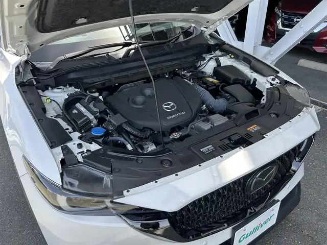 マツダ ＣＸ－８ XD ブラックトーンエディション 静岡県 2023(令5)年 1.1万km ロジウムホワイトプレミアムメタリック 衝突軽減システム/純正10.25型ナビ/全方位カメラ/レーダークルーズコントロール/シートヒーター全席/フルセグ/Bluetooth/バックカメラ/電動リアゲート/パワーシート/ヘッドアップディスプレイ/コーナーセンサー/純正19アルミホイール/ブラインドスポットモニター/LEDヘッドライト/ステアリングヒーター/リアオートエアコン/オートマチックハイビーム/ドライブレコーダー/ETC/ステアリングスイッチ/スマートキー/プッシュスタート