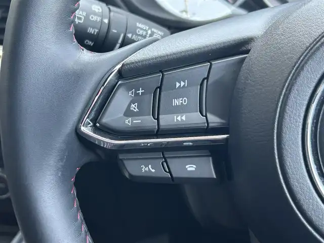 マツダ ＣＸ－８ XD ブラックトーンエディション 静岡県 2023(令5)年 1.1万km ロジウムホワイトプレミアムメタリック 衝突軽減システム/純正10.25型ナビ/全方位カメラ/レーダークルーズコントロール/シートヒーター全席/フルセグ/Bluetooth/バックカメラ/電動リアゲート/パワーシート/ヘッドアップディスプレイ/コーナーセンサー/純正19アルミホイール/ブラインドスポットモニター/LEDヘッドライト/ステアリングヒーター/リアオートエアコン/オートマチックハイビーム/ドライブレコーダー/ETC/ステアリングスイッチ/スマートキー/プッシュスタート