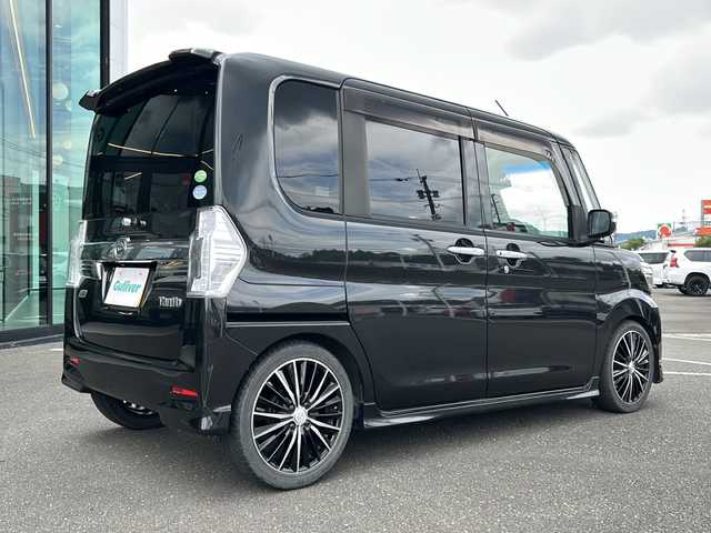 ダイハツ タント カスタム X トップED SA 鹿児島県 2014(平26)年 7.9万km 黒 純正ナビ/Bluetooth/DVD/AM/FM/片側パワースライドドア/アイドリンクストップ/横滑り防止装置/衝突軽減システム/ドライブレコーダー/バックカメラ/AC/電動格納ミラー/ドアバイザー/純正フロアマット/ベンチシート
