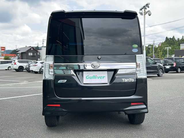 ダイハツ タント カスタム X トップED SA 鹿児島県 2014(平26)年 7.9万km 黒 純正ナビ/Bluetooth/DVD/AM/FM/片側パワースライドドア/アイドリンクストップ/横滑り防止装置/衝突軽減システム/ドライブレコーダー/バックカメラ/AC/電動格納ミラー/ドアバイザー/純正フロアマット/ベンチシート
