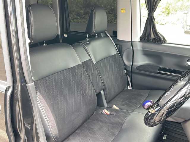ダイハツ タント カスタム X トップED SA 鹿児島県 2014(平26)年 7.9万km 黒 純正ナビ/Bluetooth/DVD/AM/FM/片側パワースライドドア/アイドリンクストップ/横滑り防止装置/衝突軽減システム/ドライブレコーダー/バックカメラ/AC/電動格納ミラー/ドアバイザー/純正フロアマット/ベンチシート