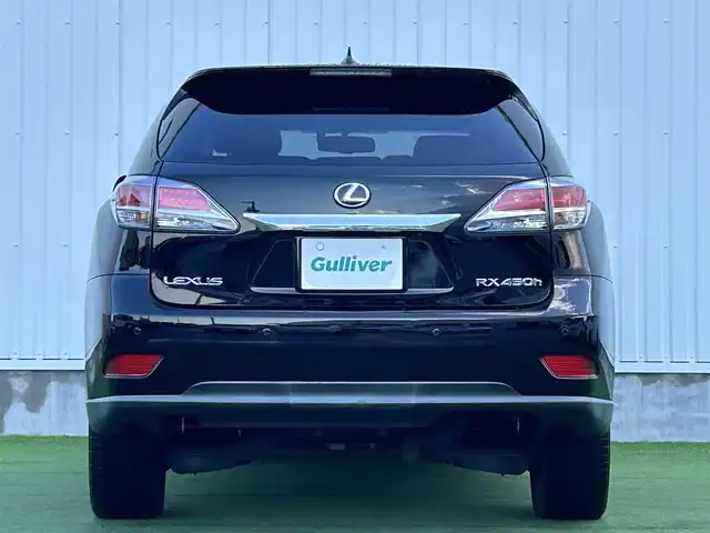 レクサス ＲＸ 450h バージョンL エアサス 香川県 2014(平26)年 8万km ブラック エアサスペンション（車高調）/純正ナビゲーション/【AM/FM/フルセグTV/BT/CD/DVD】/バックカメラ/プリクラッシュセーフティシステム/レーンキーピングアシスト/アダプティブハイビームシステム/ヘッドアップディスプレイ/前後クリアランスソナー/ステアリングヒーター/シートヒーター/エアシート（前席）/シートメモリー（前席）/パワーシート/ETC/LEDオートヘッドライト/LEDフォグランプ/ヘッドライトウォッシャー/100V電源/純正19インチアルミホイール/純正フロアマット/スマートキー/プッシュスタート