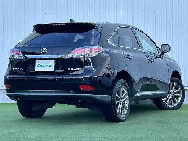 レクサス ＲＸ 450h バージョンL エアサス 香川県 2014(平26)年 8万km ブラック エアサスペンション（車高調）/純正ナビゲーション/【AM/FM/フルセグTV/BT/CD/DVD】/バックカメラ/プリクラッシュセーフティシステム/レーンキーピングアシスト/アダプティブハイビームシステム/ヘッドアップディスプレイ/前後クリアランスソナー/ステアリングヒーター/シートヒーター/エアシート（前席）/シートメモリー（前席）/パワーシート/ETC/LEDオートヘッドライト/LEDフォグランプ/ヘッドライトウォッシャー/100V電源/純正19インチアルミホイール/純正フロアマット/スマートキー/プッシュスタート