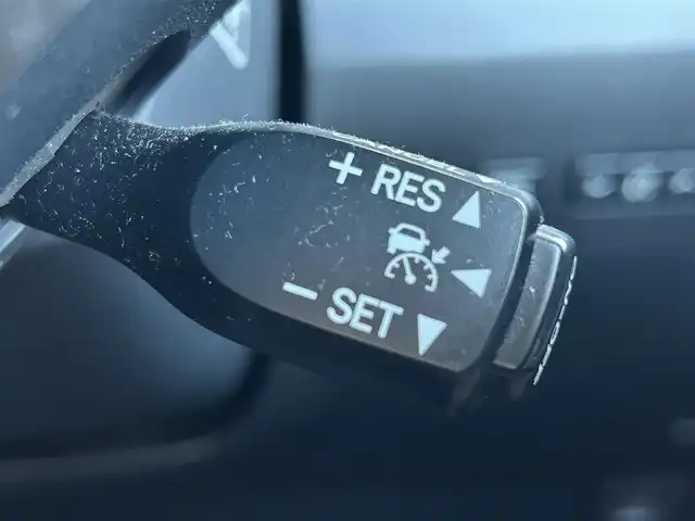 レクサス ＲＸ 450h バージョンL エアサス 香川県 2014(平26)年 8万km ブラック エアサスペンション（車高調）/純正ナビゲーション/【AM/FM/フルセグTV/BT/CD/DVD】/バックカメラ/プリクラッシュセーフティシステム/レーンキーピングアシスト/アダプティブハイビームシステム/ヘッドアップディスプレイ/前後クリアランスソナー/ステアリングヒーター/シートヒーター/エアシート（前席）/シートメモリー（前席）/パワーシート/ETC/LEDオートヘッドライト/LEDフォグランプ/ヘッドライトウォッシャー/100V電源/純正19インチアルミホイール/純正フロアマット/スマートキー/プッシュスタート