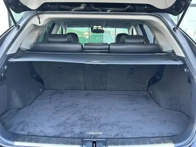 レクサス ＲＸ 450h バージョンL エアサス 香川県 2014(平26)年 8万km ブラック エアサスペンション（車高調）/純正ナビゲーション/【AM/FM/フルセグTV/BT/CD/DVD】/バックカメラ/プリクラッシュセーフティシステム/レーンキーピングアシスト/アダプティブハイビームシステム/ヘッドアップディスプレイ/前後クリアランスソナー/ステアリングヒーター/シートヒーター/エアシート（前席）/シートメモリー（前席）/パワーシート/ETC/LEDオートヘッドライト/LEDフォグランプ/ヘッドライトウォッシャー/100V電源/純正19インチアルミホイール/純正フロアマット/スマートキー/プッシュスタート