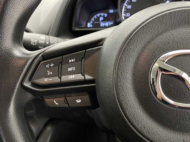 マツダ マツダ２ 15S スマートエディション 長野県 2021(令3)年 3.6万km ディープクリスタルブルーマイカ 純正SDナビ&フルセグTV&CD&DVD&USB&BT/車線逸脱警報/衝突軽減ブレーキ/コーナーセンサー/ブラインドスポットモニター/アイドリングストップ/ステアリングスイッチ/全方位カメラ/ETC/LEDヘッドライト/オートライト/電動格納ミラー/ウィンカーミラー/純正ホイールキャップ装着/社外アルミ付スタッドレスタイヤ積込/純正フロアマット/プッシュスタート/スマートキー/取扱説明書/保証書