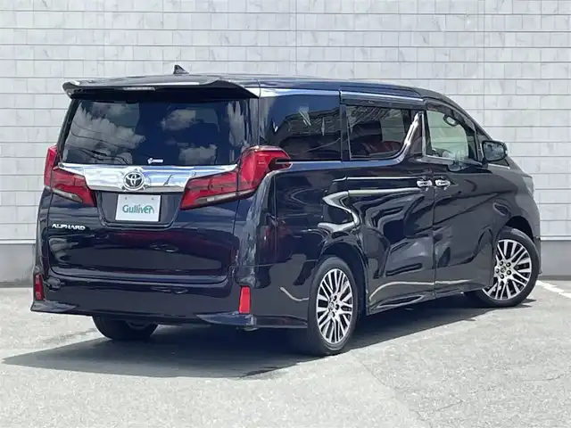 トヨタ アルファード S 愛知県 2020(令2)年 8.2万km スパークリングブラックパールクリスタルシャイン フルフラット・カーテン付き車中泊/純正9型ディスプレイオーディオ/フルセグTV/両側パワースライドドア/バックモニター/ビルトインETC/ドライブレコーダー/レーダークルーズコントロール/インテリジェントクリアランスソナー/セーフティセンス/・プリクラッシュセーフティ/・レーントレーシングアシスト/・ロードサインアシスト/・オートマチックハイビーム/LEDヘッドランプ/デュアルオートエアコン/本革シート/ステアリングスイッチ/2列目チップアップシート/規格外18インチAW/スマートエントリー/プッシュスタートシステム/禁煙車