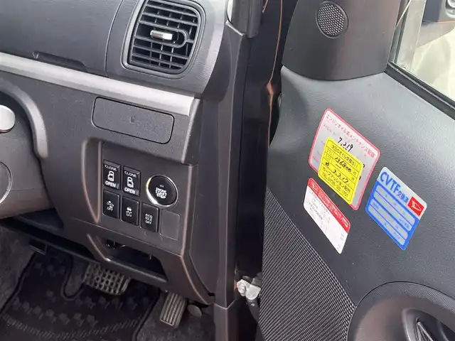 ダイハツ タント カスタム RS トップED SA 三重県 2015(平27)年 13.3万km ブラックマイカメタリック ワンオーナー/スマートアシスト/両側パワースライドドア/LEDヘッドランプ/15インチアルミホイール/ステアリングスイッチ/合皮/ファブリックコンビシート/ドライビングサポートパック/シートリフター/ケンウッドナビゲーション/地デジTV/バックカメラ