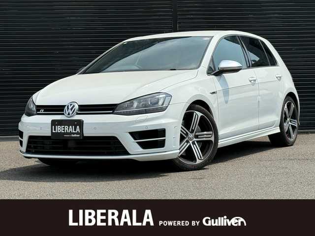 フォルクスワーゲン ゴルフ Ｒ 静岡県 2015(平27)年 5.1万km 白 レザーシート/純正ナビ/(CD/DVD/Bluetooth/フルセグ)/衝突被害軽減システム/アダプティブクルーズコントロール/レーンキープアシスト/パーキングアシスト/パワーシート/シートヒーター/スマートキー/ETC/フロアマット/純正18インチアルミホイール