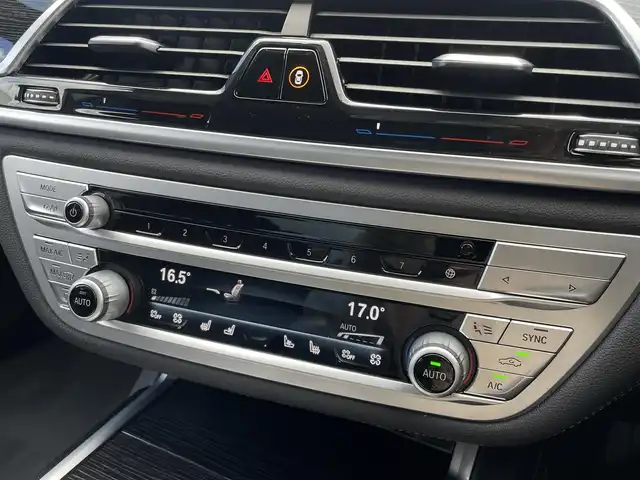 ＢＭＷ ７４０ｉ Mスポーツ 東京都 2021(令3)年 4.1万km 黒 純正ナビ/360°カメラ/ワンオーナー/レザーシート/サンルーフ/HUD/ドライブレコーダー/シートヒーター/シートエアコン/ETC2.0/アダプティブクルーズコントロール/Bluetooth接続