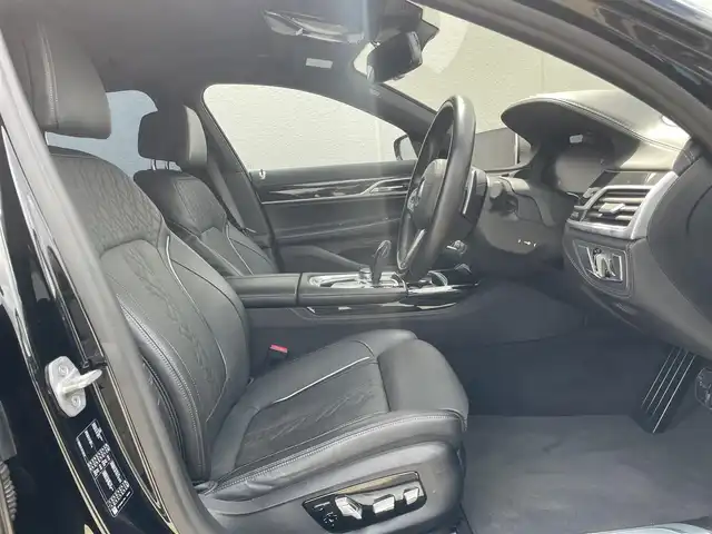 ＢＭＷ ７４０ｉ Mスポーツ 東京都 2021(令3)年 4.1万km 黒 純正ナビ/360°カメラ/ワンオーナー/レザーシート/サンルーフ/HUD/ドライブレコーダー/シートヒーター/シートエアコン/ETC2.0/アダプティブクルーズコントロール/Bluetooth接続