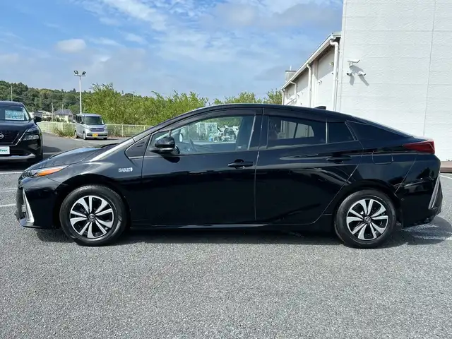 トヨタ プリウス ＰＨＶ S セーフティプラス 千葉県 2018(平30)年 3.6万km アティチュードブラックマイカ ９型ナビＮＳＺＴ－Ｙ６８　バックカメラ　シートヒーター　ステアヒーター セーフティセンス　ドラレコ　ＥＴＣ AC100V クルコン スマートキー クリアランスソナー LEDライト オートライト