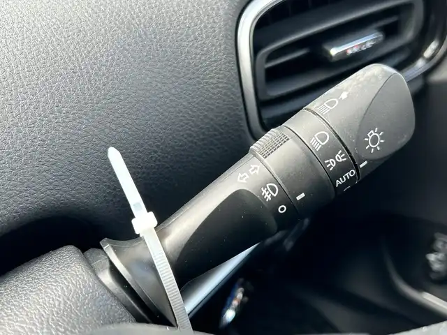 トヨタ プリウス ＰＨＶ S セーフティプラス 千葉県 2018(平30)年 3.6万km アティチュードブラックマイカ ９型ナビＮＳＺＴ－Ｙ６８　バックカメラ　シートヒーター　ステアヒーター セーフティセンス　ドラレコ　ＥＴＣ AC100V クルコン スマートキー クリアランスソナー LEDライト オートライト