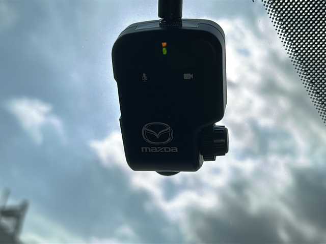 マツダ マツダ２ 15S プロアクティブ 埼玉県 2019(令1)年 4.2万km スノーフレイクホワイトパールマイカ メーカーナビ /(DVD/CD/FM/AM/Bluetooth/USB/AUX/フルセグTV)/ワンオーナー /ETC /ドラレコ(F)/360°カメラ /LEDライト /純正ホイールキャップ /BSM /ドアバイザー /純正フロア /プッシュスタート /スマートキー /スペアキー/レーンキープアシスト /TRC /パーキングセンサー /アイドリングストップ/ISOFIX/プリクラッシュセーフティー/オートライト/パワーステアリング/パワーウィンドウ
