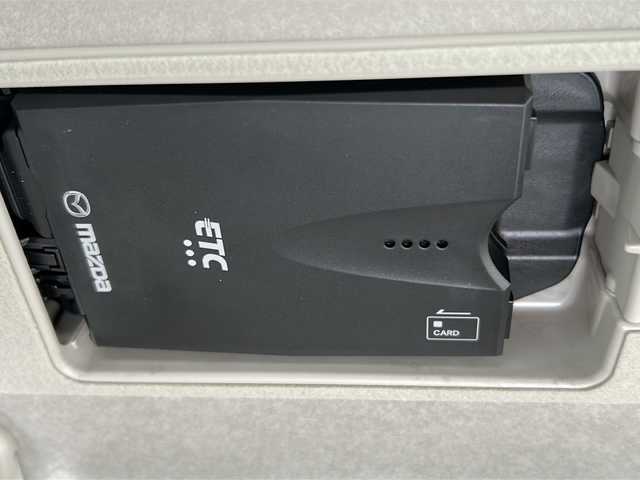 マツダ マツダ２ 15S プロアクティブ 埼玉県 2019(令1)年 4.2万km スノーフレイクホワイトパールマイカ メーカーナビ /(DVD/CD/FM/AM/Bluetooth/USB/AUX/フルセグTV)/ワンオーナー /ETC /ドラレコ(F)/360°カメラ /LEDライト /純正ホイールキャップ /BSM /ドアバイザー /純正フロア /プッシュスタート /スマートキー /スペアキー/レーンキープアシスト /TRC /パーキングセンサー /アイドリングストップ/ISOFIX/プリクラッシュセーフティー/オートライト/パワーステアリング/パワーウィンドウ