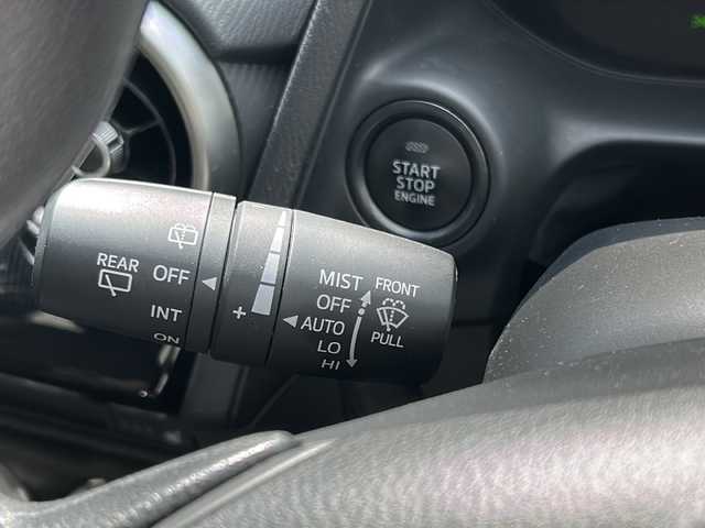 マツダ マツダ２ 15S プロアクティブ 埼玉県 2019(令1)年 4.2万km スノーフレイクホワイトパールマイカ メーカーナビ /(DVD/CD/FM/AM/Bluetooth/USB/AUX/フルセグTV)/ワンオーナー /ETC /ドラレコ(F)/360°カメラ /LEDライト /純正ホイールキャップ /BSM /ドアバイザー /純正フロア /プッシュスタート /スマートキー /スペアキー/レーンキープアシスト /TRC /パーキングセンサー /アイドリングストップ/ISOFIX/プリクラッシュセーフティー/オートライト/パワーステアリング/パワーウィンドウ