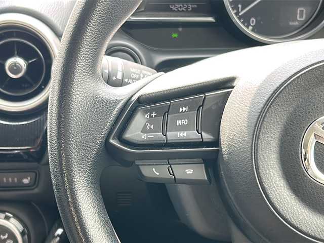 マツダ マツダ２ 15S プロアクティブ 埼玉県 2019(令1)年 4.2万km スノーフレイクホワイトパールマイカ メーカーナビ /(DVD/CD/FM/AM/Bluetooth/USB/AUX/フルセグTV)/ワンオーナー /ETC /ドラレコ(F)/360°カメラ /LEDライト /純正ホイールキャップ /BSM /ドアバイザー /純正フロア /プッシュスタート /スマートキー /スペアキー/レーンキープアシスト /TRC /パーキングセンサー /アイドリングストップ/ISOFIX/プリクラッシュセーフティー/オートライト/パワーステアリング/パワーウィンドウ