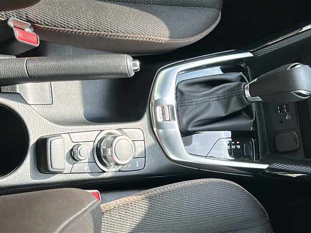 マツダ マツダ２ 15S プロアクティブ 埼玉県 2019(令1)年 4.2万km スノーフレイクホワイトパールマイカ メーカーナビ /(DVD/CD/FM/AM/Bluetooth/USB/AUX/フルセグTV)/ワンオーナー /ETC /ドラレコ(F)/360°カメラ /LEDライト /純正ホイールキャップ /BSM /ドアバイザー /純正フロア /プッシュスタート /スマートキー /スペアキー/レーンキープアシスト /TRC /パーキングセンサー /アイドリングストップ/ISOFIX/プリクラッシュセーフティー/オートライト/パワーステアリング/パワーウィンドウ