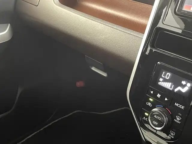 トヨタ タンク G コージーエディション 福井県 2019(令1)年 3.1万km ファイアークォーツレッドM 純正フルセグSDナビ/・Bluetooth/TV/CD/AM/FM/両側パワースライドドア/バックカメラ/クリアランスソナー/クルーズコントロール/レーンキープアシスト/横滑り防止装置/ETC/プリクラッシュ