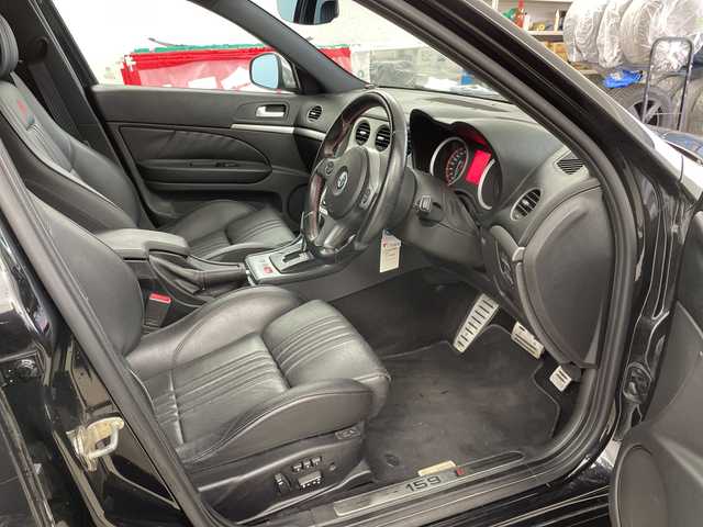 アルファロメオ １５９ 3．2JTSQ4Q－T TI 道央・札幌 2010(平22)年 6.8万km 黒 ・４ＷＤ　/・社外メモリナビ/・CD/DVD/SD/USB/BT/フルセグTV）　/・ＥＴＣ　/・純正フロアマット　/・前席パワーシート　/・シートヒーター　/・メモリシート　/・ブレンボキャリパー　/・前後コーナーセンサー　/・ＡＢＳ/・盗難防止装置　/・横滑り防止装置　/・スマートキー/・スペアキー