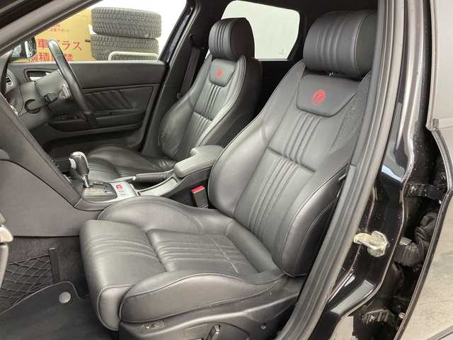 アルファロメオ １５９ 3．2JTSQ4Q－T TI 道央・札幌 2010(平22)年 6.8万km 黒 ・４ＷＤ　/・社外メモリナビ/・CD/DVD/SD/USB/BT/フルセグTV）　/・ＥＴＣ　/・純正フロアマット　/・前席パワーシート　/・シートヒーター　/・メモリシート　/・ブレンボキャリパー　/・前後コーナーセンサー　/・ＡＢＳ/・盗難防止装置　/・横滑り防止装置　/・スマートキー/・スペアキー