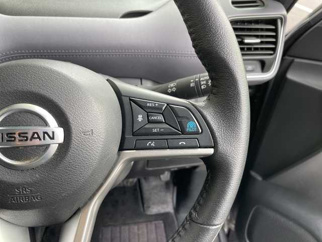 日産 セレナ ハイウェイスター V 愛知県 2021(令3)年 4.7万km ダークメタルグレー 純正10型ナビ　SDカードなし/全方位カメラ/両側パワースライドドア/レーダークルーズコントロール/CD DVD/Bluetooth/コーナーセンサー/純正アルミホイール/ETC/ブラインドスポットモニター/LEDヘッドライト/リアオートエアコン/レーンキープアシスト/ドライブレコーダー/ステアリングスイッチ/スマートキー/プッシュスタート