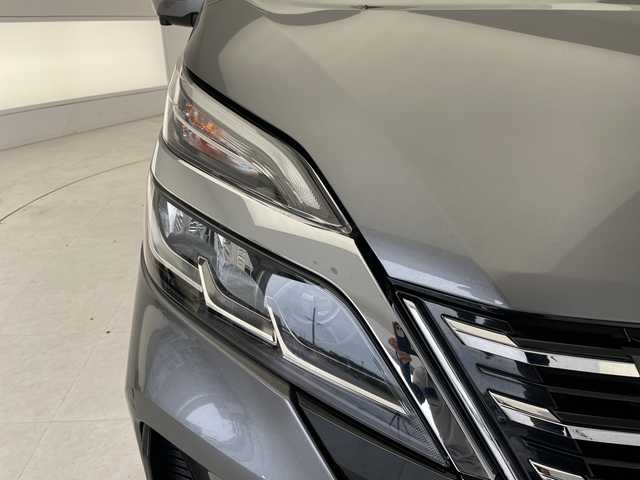 日産 セレナ ハイウェイスター V 愛知県 2021(令3)年 4.7万km ダークメタルグレー 純正10型ナビ　SDカードなし/全方位カメラ/両側パワースライドドア/レーダークルーズコントロール/CD DVD/Bluetooth/コーナーセンサー/純正アルミホイール/ETC/ブラインドスポットモニター/LEDヘッドライト/リアオートエアコン/レーンキープアシスト/ドライブレコーダー/ステアリングスイッチ/スマートキー/プッシュスタート