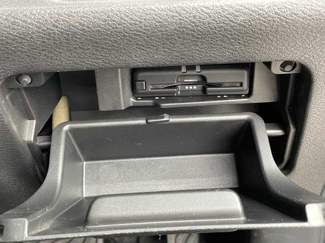 日産 セレナ ハイウェイスター V 愛知県 2021(令3)年 4.7万km ダークメタルグレー 純正10型ナビ　SDカードなし/全方位カメラ/両側パワースライドドア/レーダークルーズコントロール/CD DVD/Bluetooth/コーナーセンサー/純正アルミホイール/ETC/ブラインドスポットモニター/LEDヘッドライト/リアオートエアコン/レーンキープアシスト/ドライブレコーダー/ステアリングスイッチ/スマートキー/プッシュスタート