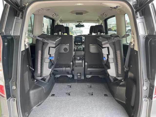 日産 セレナ ハイウェイスター V 愛知県 2021(令3)年 4.7万km ダークメタルグレー 純正10型ナビ　SDカードなし/全方位カメラ/両側パワースライドドア/レーダークルーズコントロール/CD DVD/Bluetooth/コーナーセンサー/純正アルミホイール/ETC/ブラインドスポットモニター/LEDヘッドライト/リアオートエアコン/レーンキープアシスト/ドライブレコーダー/ステアリングスイッチ/スマートキー/プッシュスタート