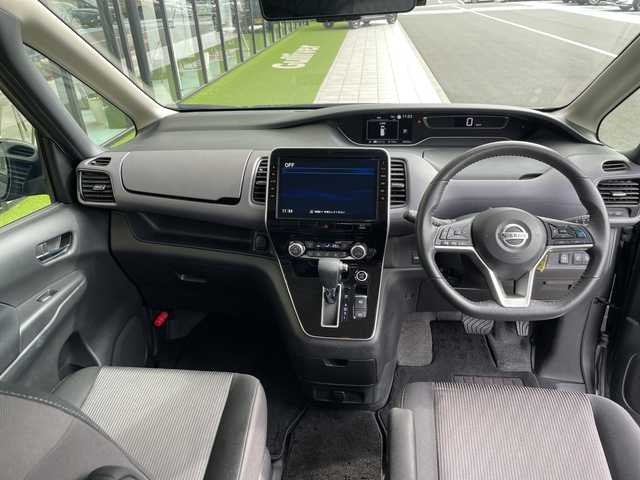 日産 セレナ ハイウェイスター V 愛知県 2021(令3)年 4.7万km ダークメタルグレー 純正10型ナビ　SDカードなし/全方位カメラ/両側パワースライドドア/レーダークルーズコントロール/CD DVD/Bluetooth/コーナーセンサー/純正アルミホイール/ETC/ブラインドスポットモニター/LEDヘッドライト/リアオートエアコン/レーンキープアシスト/ドライブレコーダー/ステアリングスイッチ/スマートキー/プッシュスタート