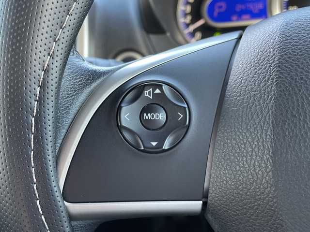 日産 デイズ ハイウェイスターX 福岡県 2018(平30)年 4.8万km スパークリングレッドM 純正７型メモリナビ/【CD.DVD.Bluetooth.フルセグTV】/アラウンドビューモニター/衝突軽減ブレーキ/ステアリングスイッチ/ＬＥＤヘッドライト/オートライト/アイドリングストップ/純正１４インチアルミホイール/プッシュスタート/スマートキー