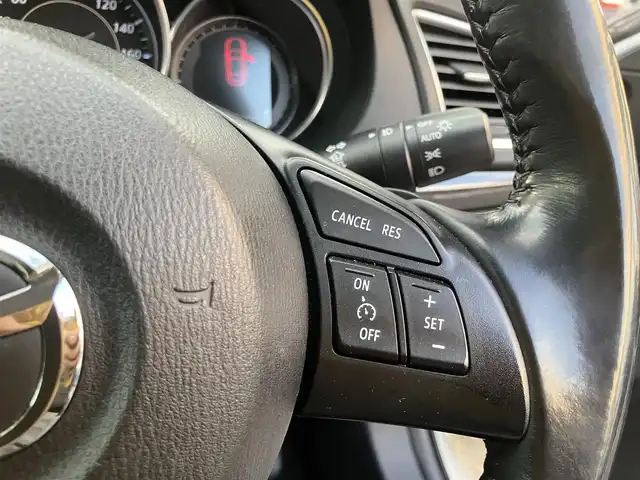 マツダ アテンザ ワゴン XD 愛知県 2013(平25)年 12.2万km スノーフレイクホワイトパールマイカ 純正HDDナビTV /DVDビデオ&CD/地デジ　フルセグ/Bluetoothオーディオ/バックカメラ/クルーズコントロール/ステアリングスイッチ/インテリキー/プッシュスタート/スマートインETC/キセノンヘッドライト/オートライト/前後2カメラドライブレコーダー/純正アルミホイル/純正フロアマット