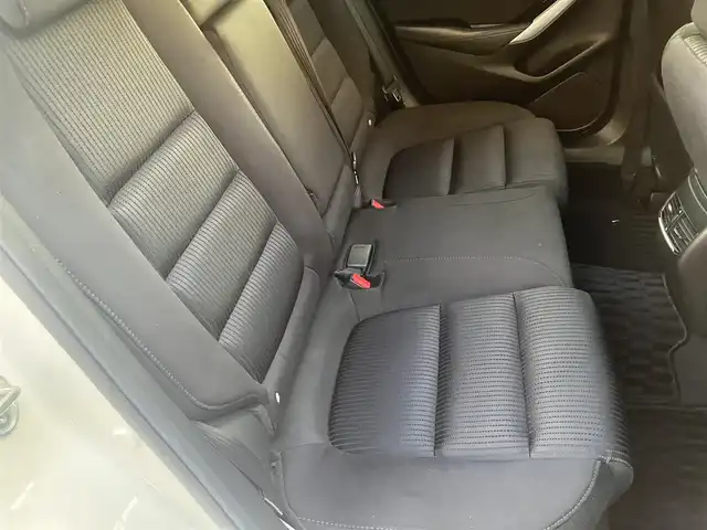 マツダ アテンザ ワゴン XD 愛知県 2013(平25)年 12.2万km スノーフレイクホワイトパールマイカ 車検　令和9年12月/純正HDDナビTV /DVDビデオ&CD/地デジ　フルセグ/Bluetoothオーディオ/バックカメラ/クルーズコントロール/ステアリングスイッチ/インテリキー/プッシュスタート/スマートインETC/キセノンヘッドライト/オートライト/前後2カメラドライブレコーダー/純正アルミホイル/純正フロアマット