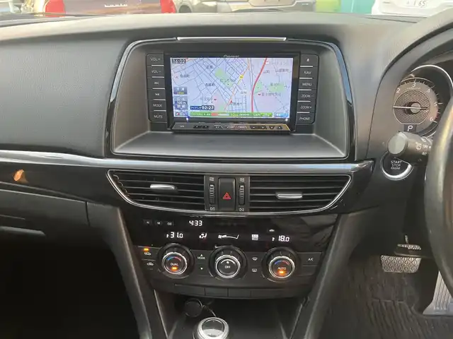 マツダ アテンザ ワゴン XD 愛知県 2013(平25)年 12.2万km スノーフレイクホワイトパールマイカ 車検　令和9年12月/純正HDDナビTV /DVDビデオ&CD/地デジ　フルセグ/Bluetoothオーディオ/バックカメラ/クルーズコントロール/ステアリングスイッチ/インテリキー/プッシュスタート/スマートインETC/キセノンヘッドライト/オートライト/前後2カメラドライブレコーダー/純正アルミホイル/純正フロアマット