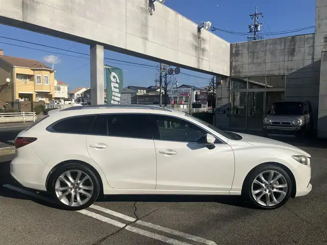 マツダ アテンザ ワゴン XD 愛知県 2013(平25)年 12.2万km スノーフレイクホワイトパールマイカ 車検　令和9年12月/純正HDDナビTV /DVDビデオ&CD/地デジ　フルセグ/Bluetoothオーディオ/バックカメラ/クルーズコントロール/ステアリングスイッチ/インテリキー/プッシュスタート/スマートインETC/キセノンヘッドライト/オートライト/前後2カメラドライブレコーダー/純正アルミホイル/純正フロアマット