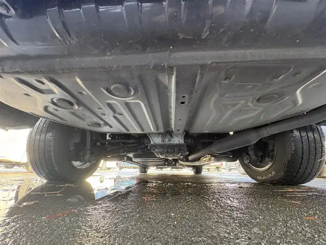 トヨタ ヴォクシー ZS 岩手県 2017(平29)年 7.5万km ブラック 禁煙車/ワンオーナー/4WD/片側パワースライドドア/2列目サンシェード/ALPINE11V型ナビ/→フルセグTV/Bluetooth/CD/DVD/FM/AM/バックカメラ/ステアリングスイッチ（ナビ連動）/レーンキープアシスト/衝突軽減システム/横滑り防止装置/クルーズコントロール/オートライト/LEDヘッドライト/LEDフォグライト/〇プッシュスタート/〇電動格納ミラー/〇ウィンカーミラー/〇ドアバイザー/〇フロアマット/〇USBポート/〇シガーソケット/〇オールオートパワーウィンドウ/ビルトインETC