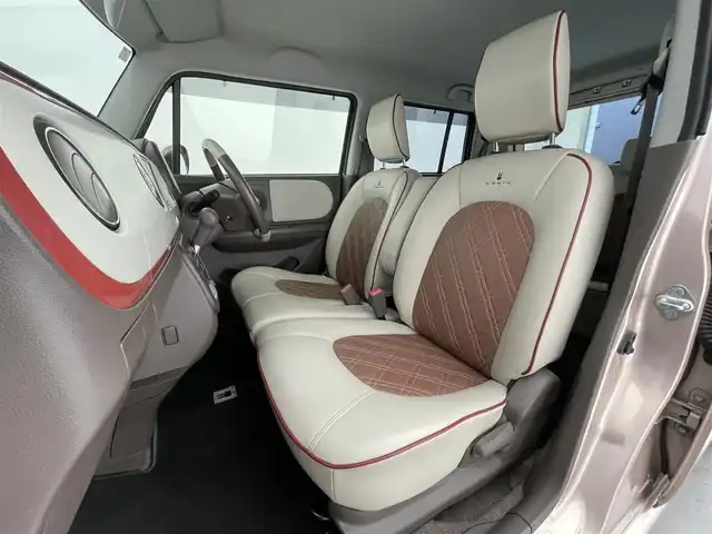 スズキ ラパン ショコラ G 滋賀県 2015(平27)年 6.4万km シャンパンピンクPM 社外ナビ/(CD/ワンセグTV)/ビルトインETC/ドライブレコーダー/レザーシート/HIDヘッドライト/純正フロアマット/純正14インチAW