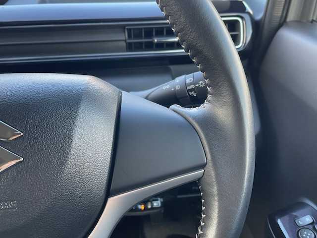 スズキ ワゴンＲ スティングレー HYBRID X 静岡県 2020(令2)年 1.6万km スチールシルバーM ●社外ナビ/(ワンセグ/CD/BT)/(パナソニック/CN-E330D)/●運転席シートヒーター/●バックカメラ/●デュアルセンサーブレーキサポート/●レーンキープアシスト/●後方パーキングセンサー/●LEDヘッドライト＆フォグランプ/●オートライト/●革巻きステアリング/●ステアリングスイッチ/●ETC/●電動格納ウィンカーミラー/●ドアバイザー/●スマートキー/●プッシュスタート/●社外フロアマット/●純正14インチアルミホイール/●ダブルSRS＋ABS