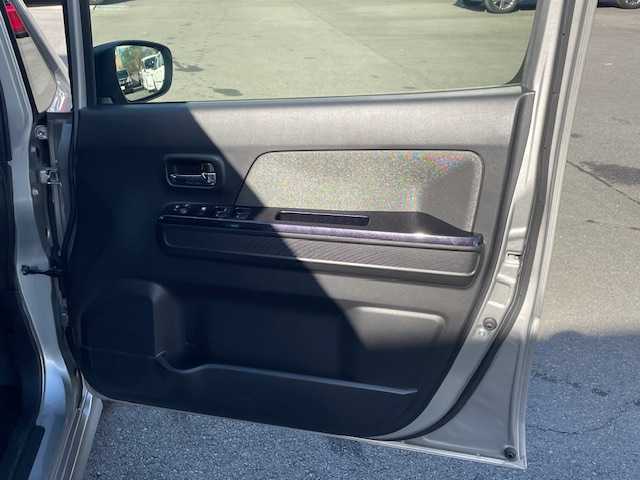 スズキ ワゴンＲ スティングレー HYBRID X 静岡県 2020(令2)年 1.6万km スチールシルバーM ●社外ナビ/(ワンセグ/CD/BT)/(パナソニック/CN-E330D)/●運転席シートヒーター/●バックカメラ/●デュアルセンサーブレーキサポート/●レーンキープアシスト/●後方パーキングセンサー/●LEDヘッドライト＆フォグランプ/●オートライト/●革巻きステアリング/●ステアリングスイッチ/●ETC/●電動格納ウィンカーミラー/●ドアバイザー/●スマートキー/●プッシュスタート/●社外フロアマット/●純正14インチアルミホイール/●ダブルSRS＋ABS