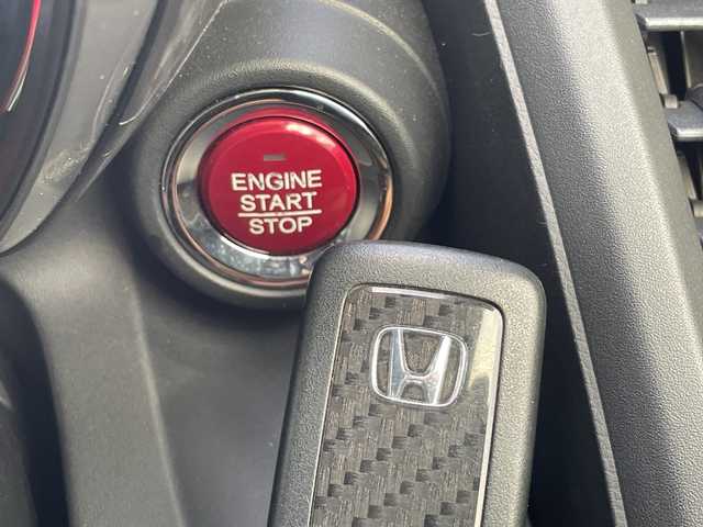 ホンダ Ｓ６６０ コンセプトエディション 茨城県 2015(平27)年 1.3万km プレミアムスターホワイトP バックカメラ/ETC/ハーフレザーシート/HDMI/LEDヘッドライト/オートライト/パドルシフト/横滑り防止装置/USB入力端子/スマートキー/プッシュスタート/電格ミラー/純正フロアマット