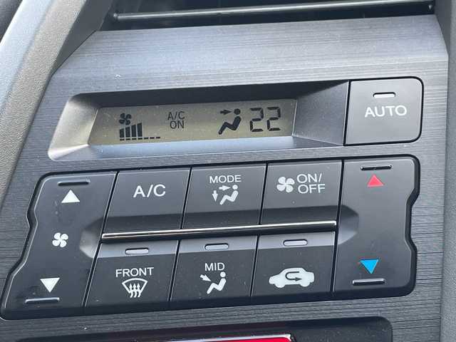 ホンダ Ｓ６６０ コンセプトエディション 茨城県 2015(平27)年 1.3万km プレミアムスターホワイトP バックカメラ/ETC/ハーフレザーシート/HDMI/LEDヘッドライト/オートライト/パドルシフト/横滑り防止装置/USB入力端子/スマートキー/プッシュスタート/電格ミラー/純正フロアマット