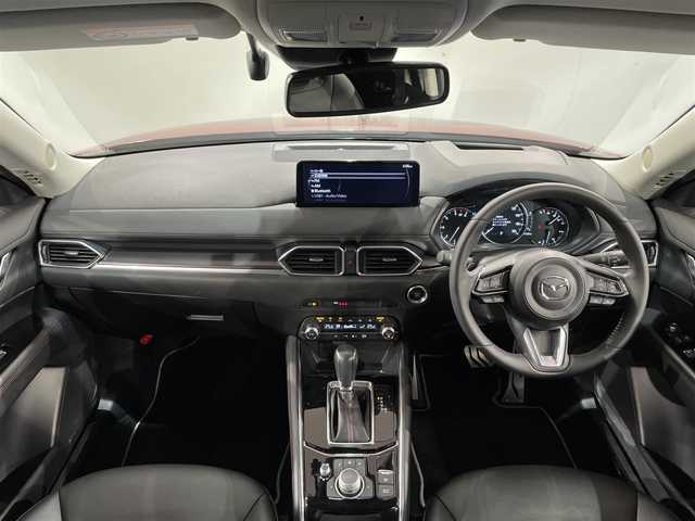 マツダ ＣＸ－５ XD ブラックトーンエディション 大分県 2022(令4)年 2.2万km ソウルレッドクリスタルM アラウンドビューモニター/衝突軽減ブレーキ/レーンキープアシスト/クリアランスソナー/レーダークルーズコントロール/シートヒーター/ステアリングヒーター/ハーフレザーシート/前後ドライブレコーダー/ＥＴＣ/純正フロアマット/パワーバックドア/ヘッドアップディスプレイ/置くだけ充電/シートメモリー/ブラインドスポットモニター/電動パーキング