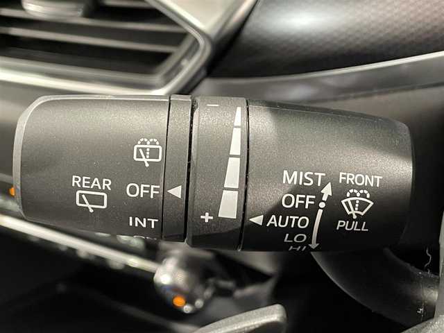 マツダ ＣＸ－５ XD ブラックトーンエディション 大分県 2022(令4)年 2.2万km ソウルレッドクリスタルM アラウンドビューモニター/衝突軽減ブレーキ/レーンキープアシスト/クリアランスソナー/レーダークルーズコントロール/シートヒーター/ステアリングヒーター/ハーフレザーシート/前後ドライブレコーダー/ＥＴＣ/純正フロアマット/パワーバックドア/ヘッドアップディスプレイ/置くだけ充電/シートメモリー/ブラインドスポットモニター/電動パーキング