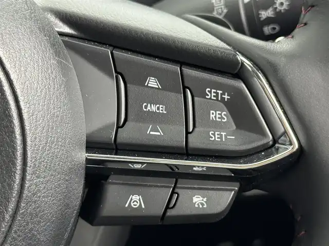 マツダ ＣＸ－５ XD ブラックトーンエディション 福岡県 2022(令4)年 2.2万km ソウルレッドクリスタルM メーカーナビ/フルセグTV　/全方位カメラ　/ワイヤレス充電　/ＥＴＣ　/ドライブレコーダー　/レーダークルコン　/コーナーセンサー　/スマートシティブレーキサポート　/レーンキープ　/ＢＳＭ　/ステアリングヒーター　/シートヒーター　/ハーフレザーシート　/パワーシート　/パワーバックドア　/ＨＵＤ